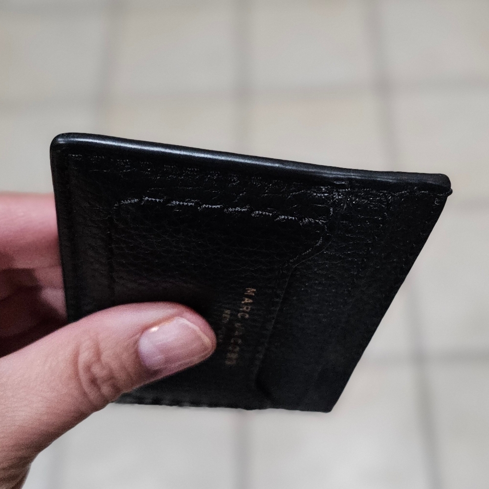 Marc Jacobs Empire City Pebbled Black Card Holder EUC - Picture 6 of 12